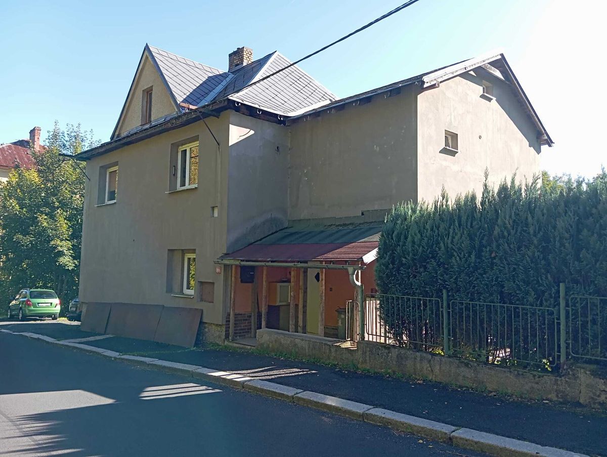 Prodej rodinného domu 120 m², pozemek 341 m²