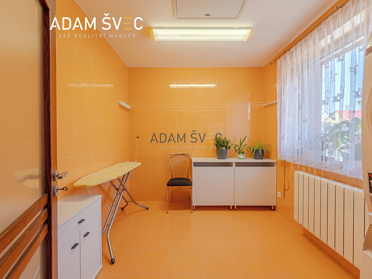 Haus zum Kauf, 359 m² (29 von 60)