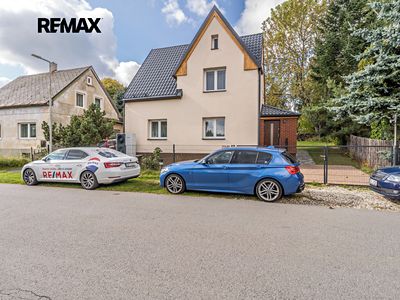 Prodej rodinného domu 144 m², pozemek 916 m²