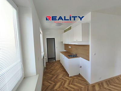 Wohnung 3+1 zum Kauf, 66 m² (2 von 10)