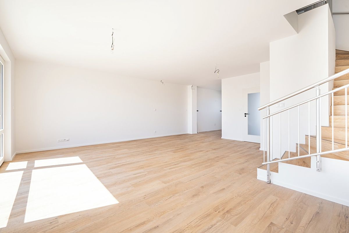 Prodej rodinného domu 131 m², pozemek 210 m² – fotografie 3