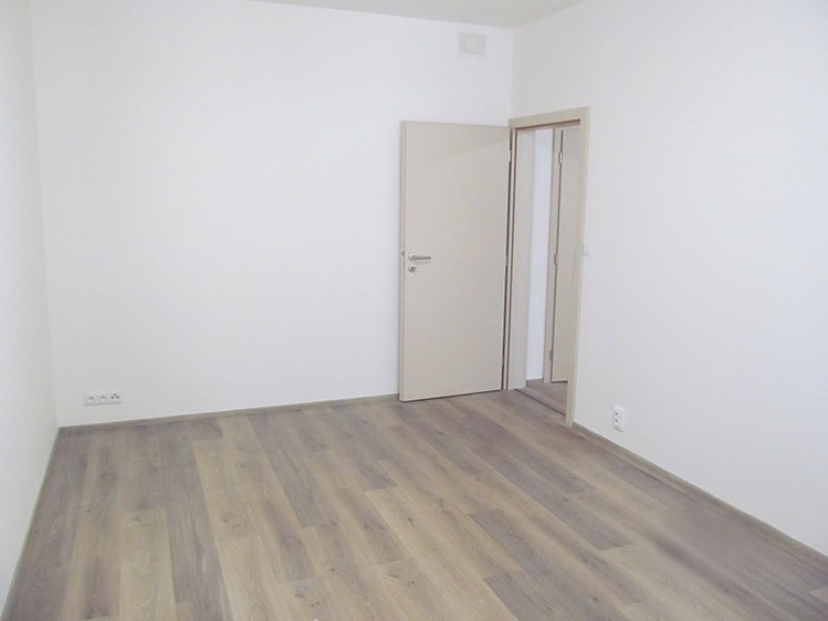 Квартира 2+kk на продаж, 57 м² (15 з 28)