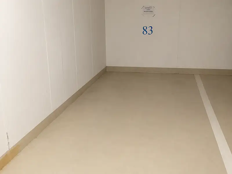 Prodej garáže 13 m², Praha – náhled fotky 3
