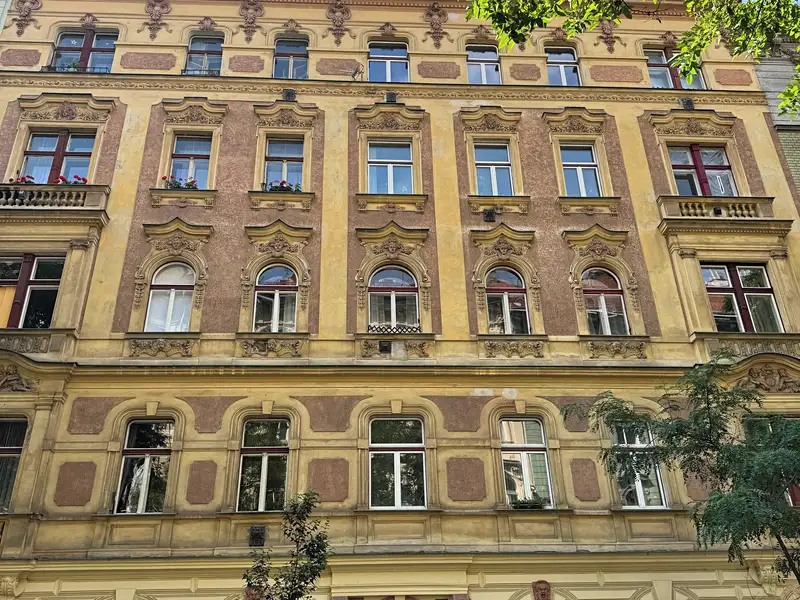 Prodej bytu 3+1 86 m², Praha – náhled fotky 1