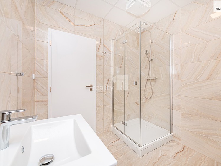 Комерційне приміщення в оренду, 48 м² (10 з 24)