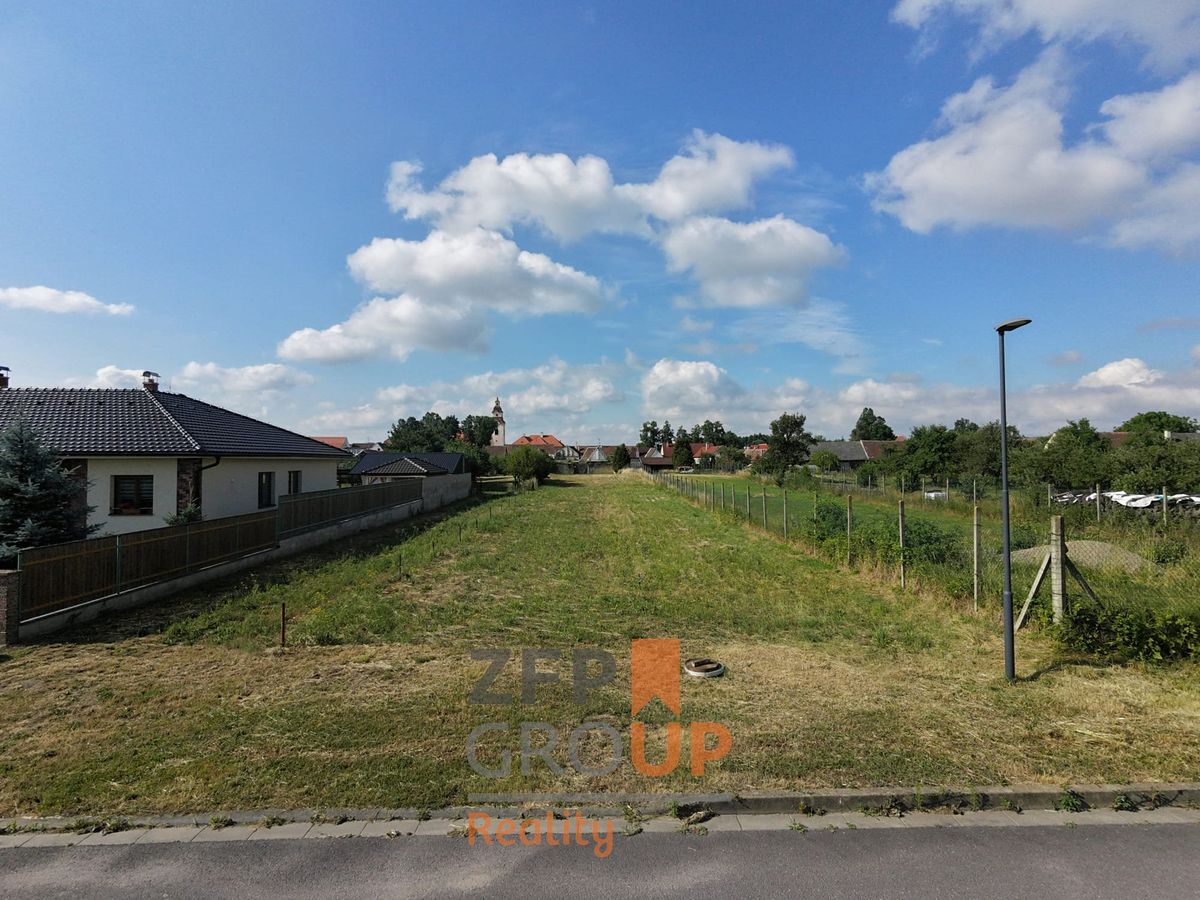 Prodej stavebního pozemku 1825 m², Štítary – fotka 1 z 3