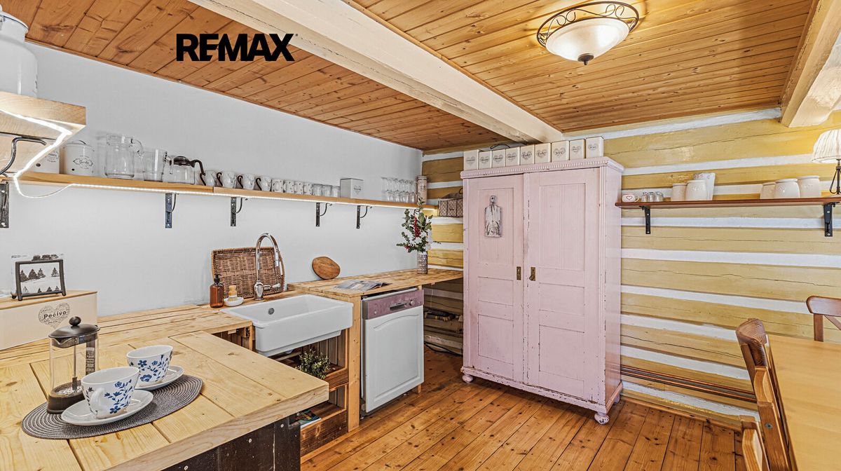 Prodej chalupy 200 m², pozemek 3000 m² – fotografie 2