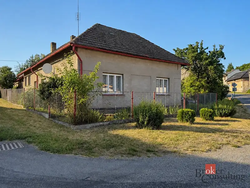 Prodej rodinného domu 112 m², pozemek 443 m², Budíkov – náhled fotky 1