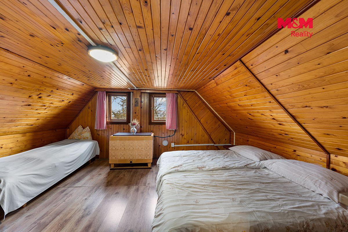 Prodej rodinného domu 275 m², pozemek 1189 m² – fotografie 4