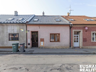 Prodej  rodinného domu 162 m², pozemek 528 m²