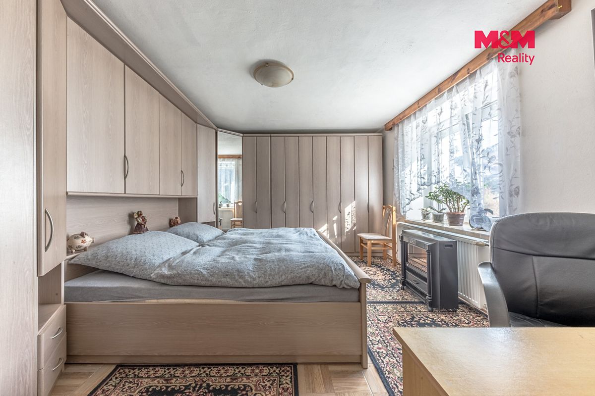 Prodej rodinného domu 224 m², pozemek 411 m² – fotografie 4