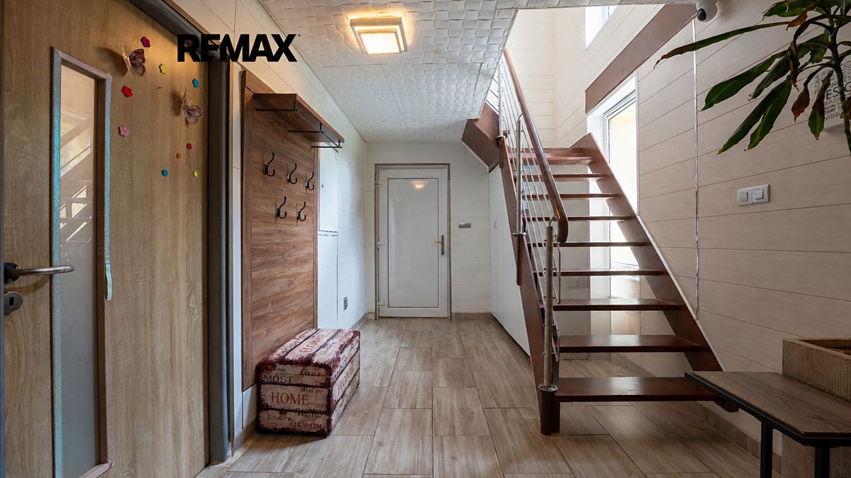 Prodej rodinného domu 145 m², pozemek 342 m² – fotografie 5