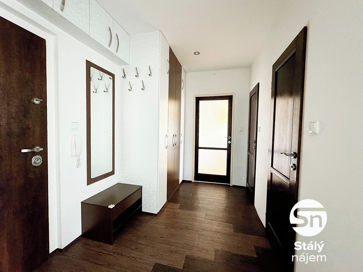 Pronájem bytu 2+1 54 m² – fotografie 4
