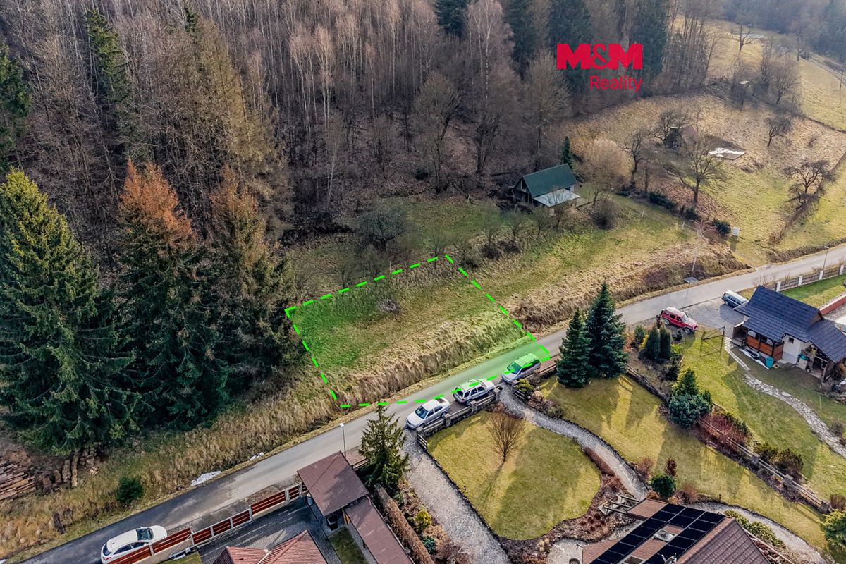 Prodej stavebního pozemku 600 m²