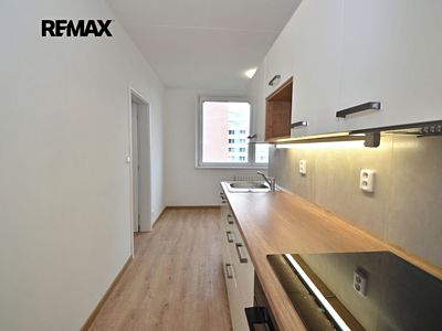 Pronájem bytu 1+1 38 m²