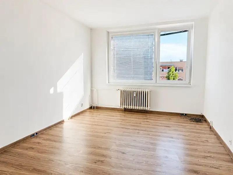 Pronájem bytu 2+kk 40 m², Žatec – náhled fotky 3