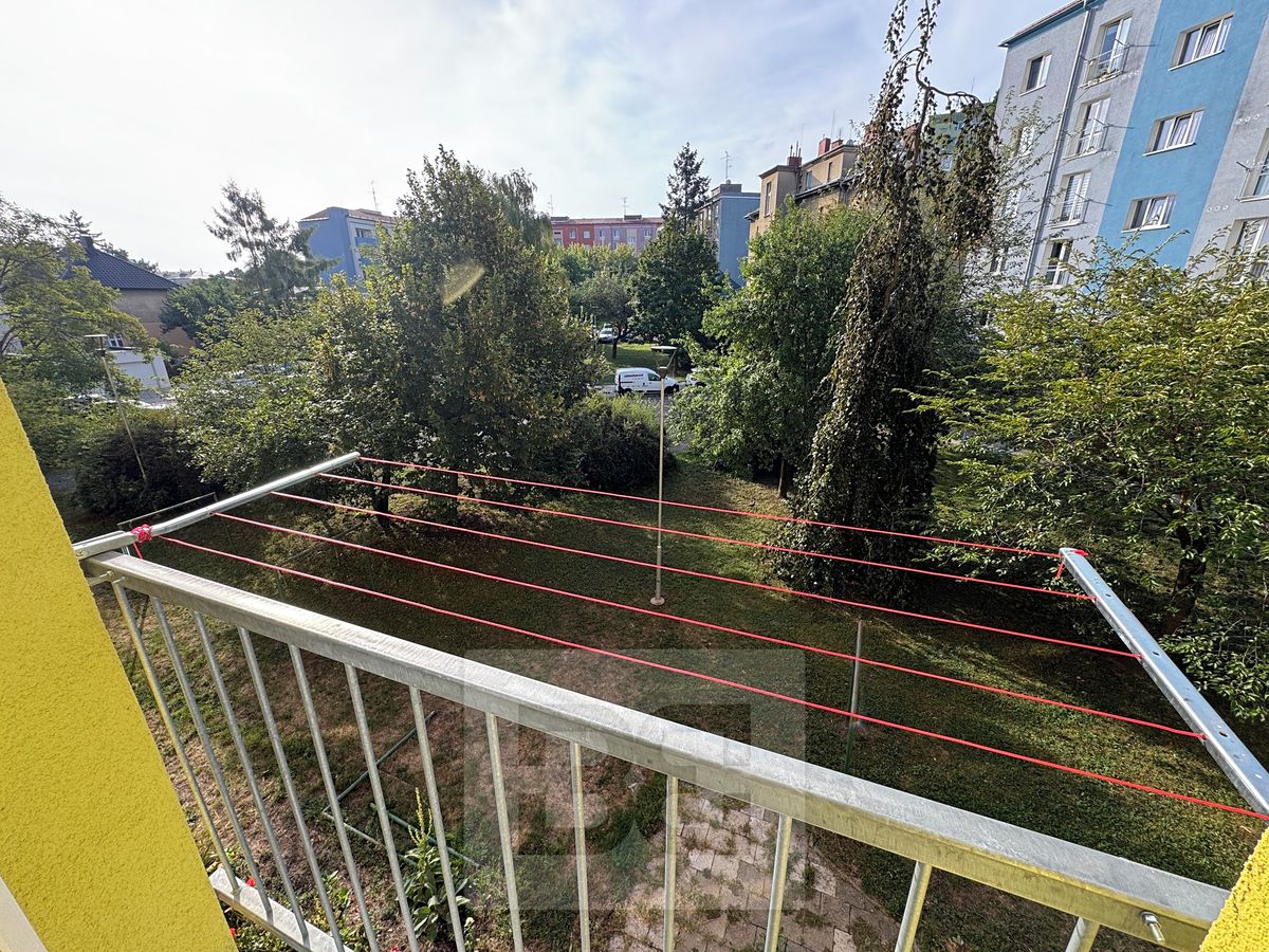 Pronájem bytu 2+1 56 m² – fotografie 4