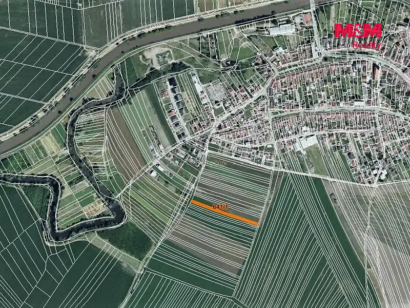 Prodej pole 785 m², Uherčice – náhled fotky 3