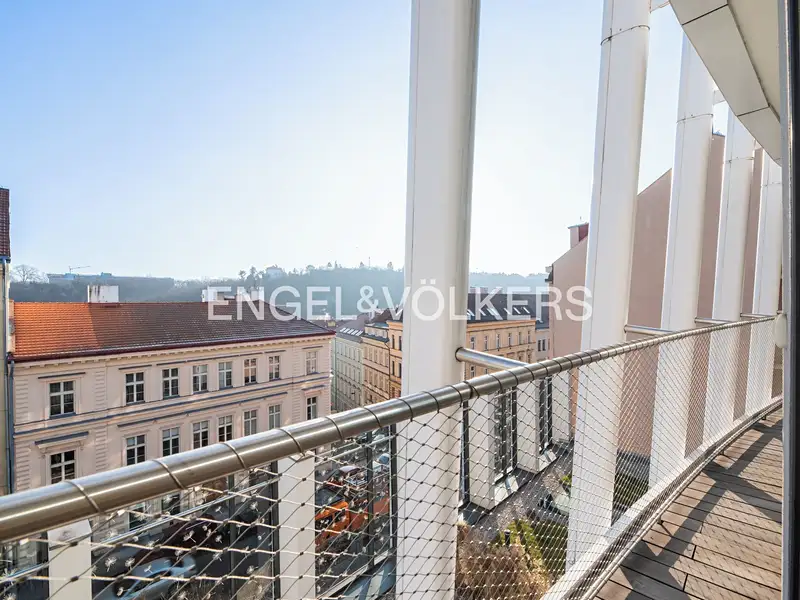 Pronájem bytu 2+kk 62 m², Praha – náhled fotky 3