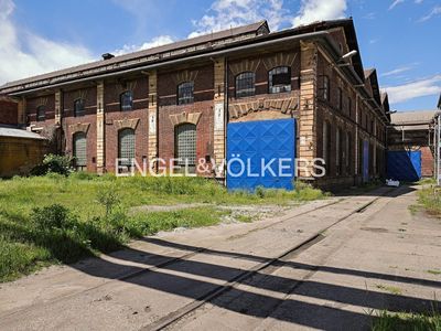Pronájem skladového prostoru 2521 m²