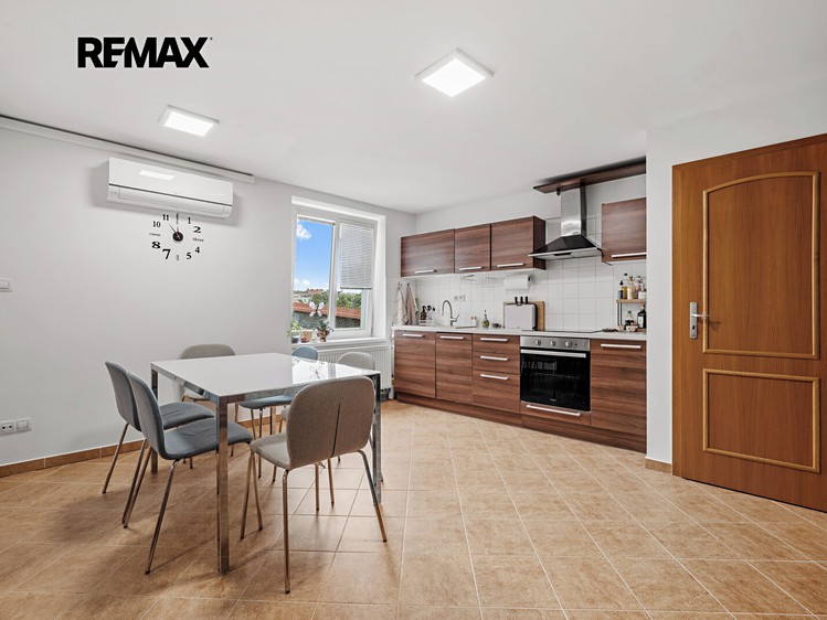 Prodej bytu 3+1, 155 m² (8 z 24)