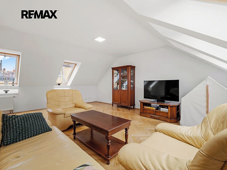 Prodej bytu 3+1, 155 m² (4 z 24)