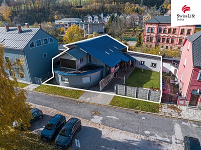 Haus zum Kauf, 703 m² (2 von 23)