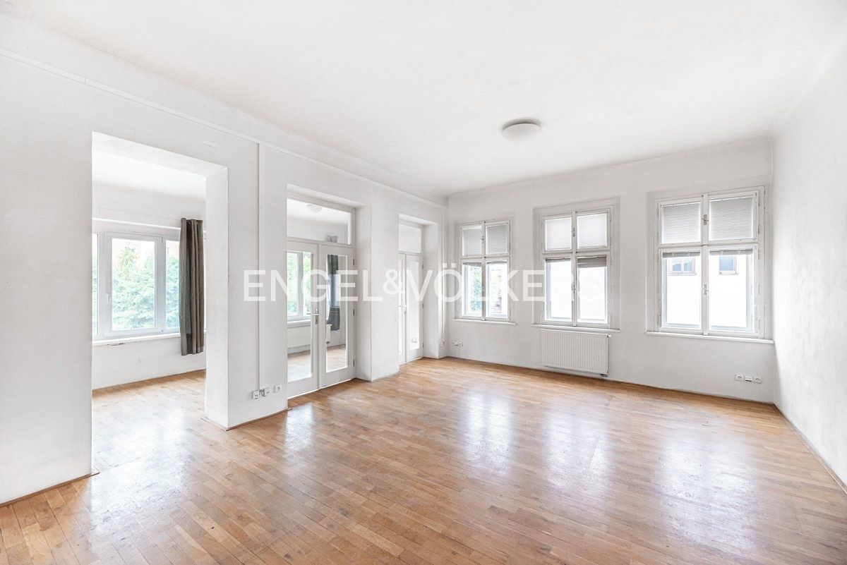 Pronájem bytu atypický 183 m² – fotografie 4