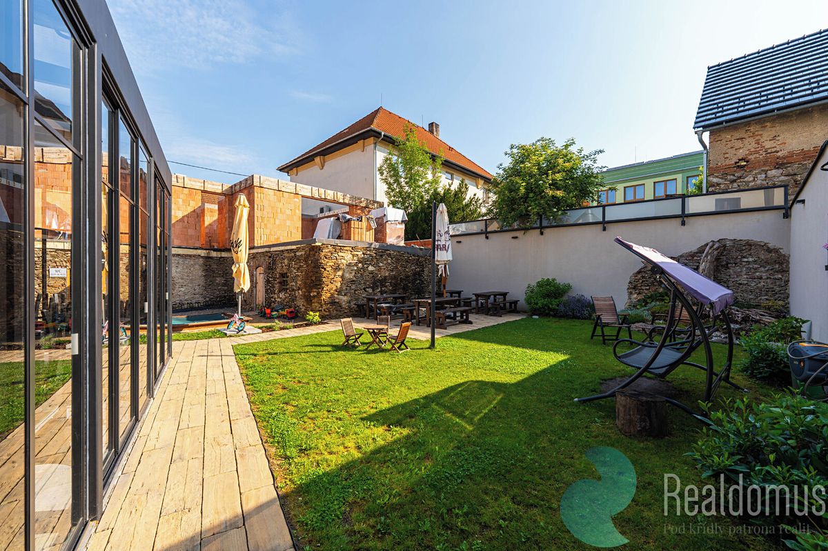Prodej apartmánů 953 m² – fotografie 4