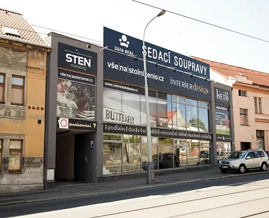 Pronájem obchodního prostoru 215 m²