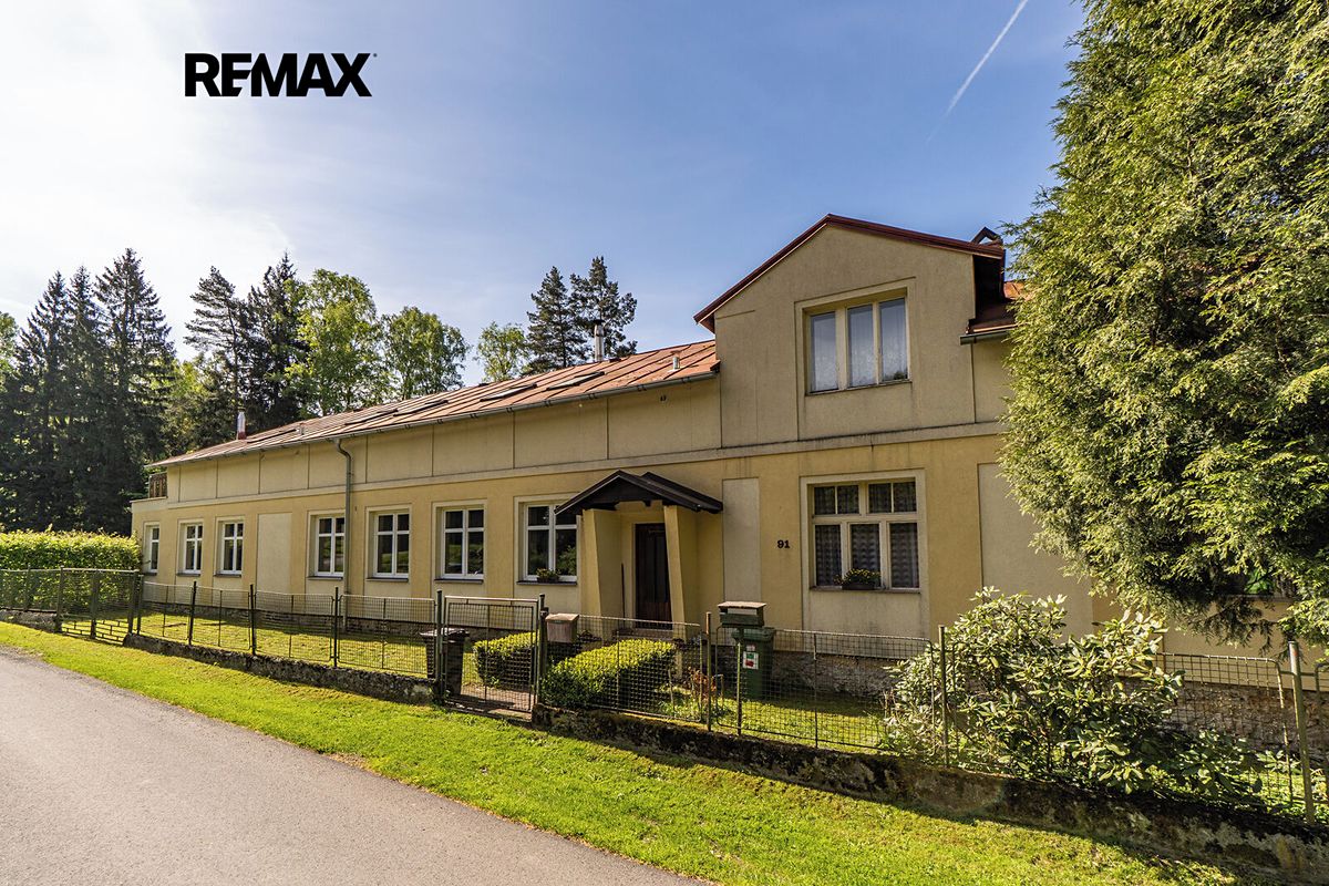 Prodej rodinného domu 421 m², pozemek 3466 m² – fotografie 3