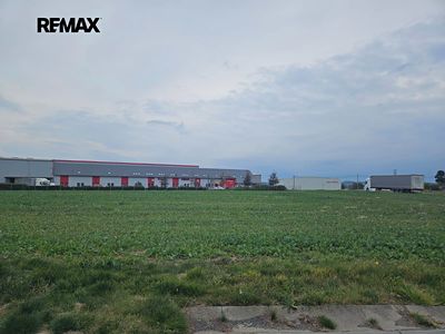 Prodej komerčního pozemku 49631 m²