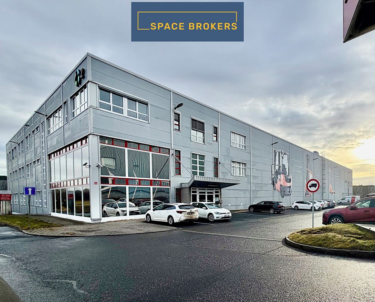Pronájem skladového prostoru 3015 m² – fotografie 2