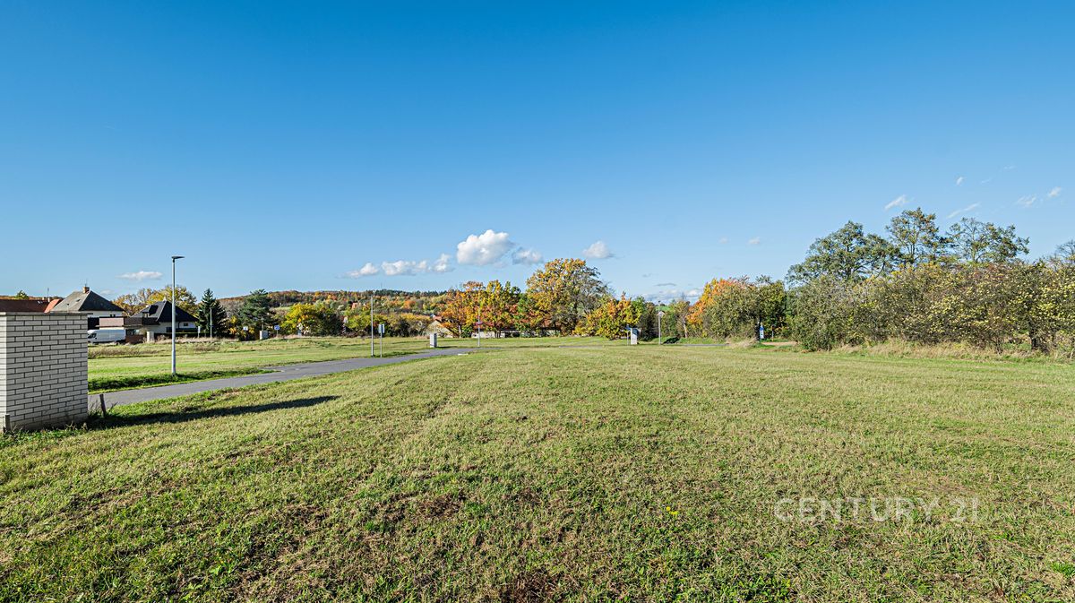 Prodej stavebního pozemku 1108 m² – fotografie 4