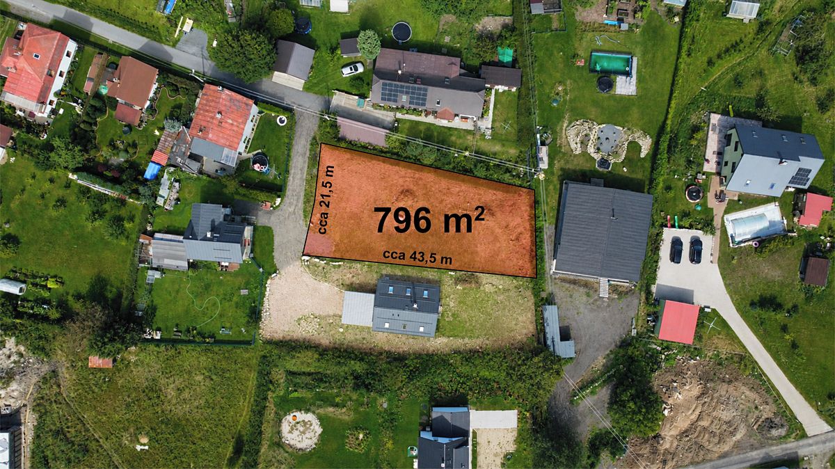 Prodej stavebního pozemku 796 m²