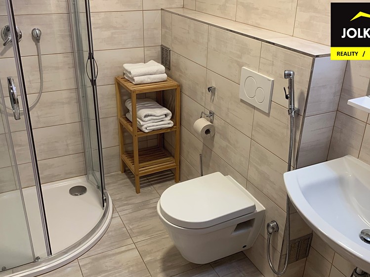 Prodej komerčního prostoru, 800 m² (20 z 35)