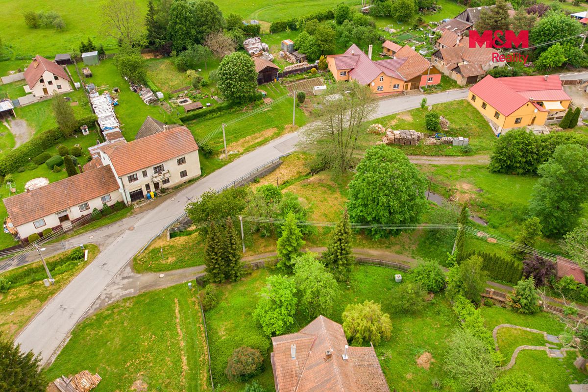 Prodej stavebního pozemku 648 m² – fotografie 3