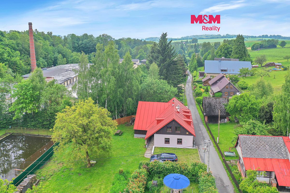 Prodej rodinného domu 181 m², pozemek 1430 m²