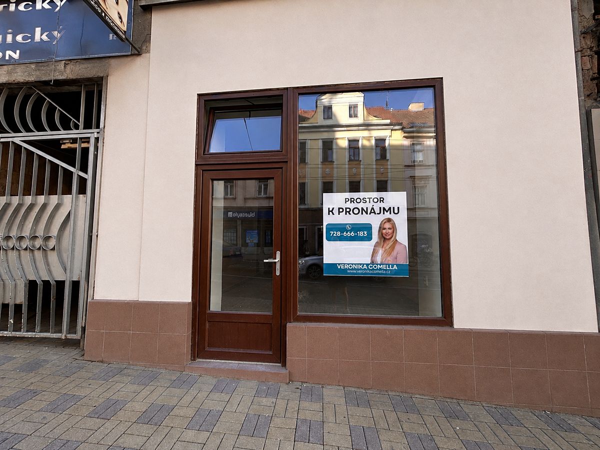Pronájem obchodního prostoru 60 m² – fotografie 2