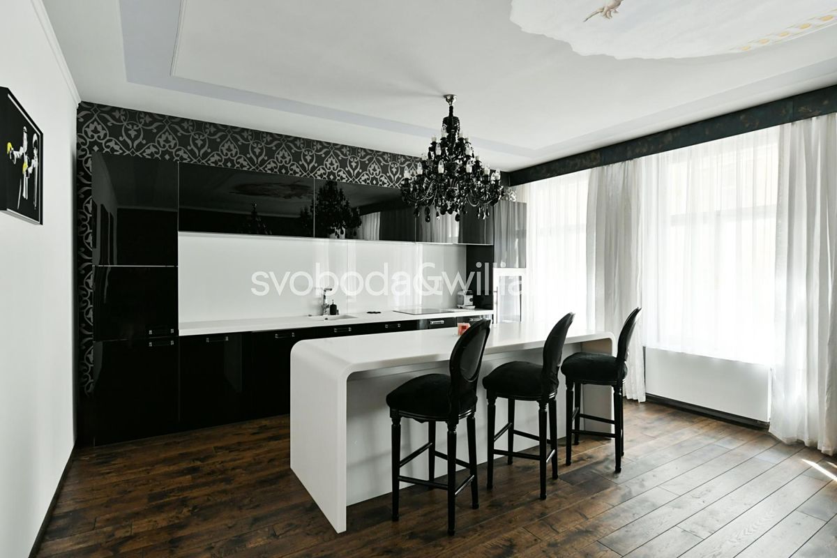 Pronájem bytu 3+kk 99 m²