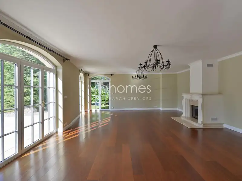Pronájem vily 400 m², pozemek 1213 m², Praha – náhled fotky 2