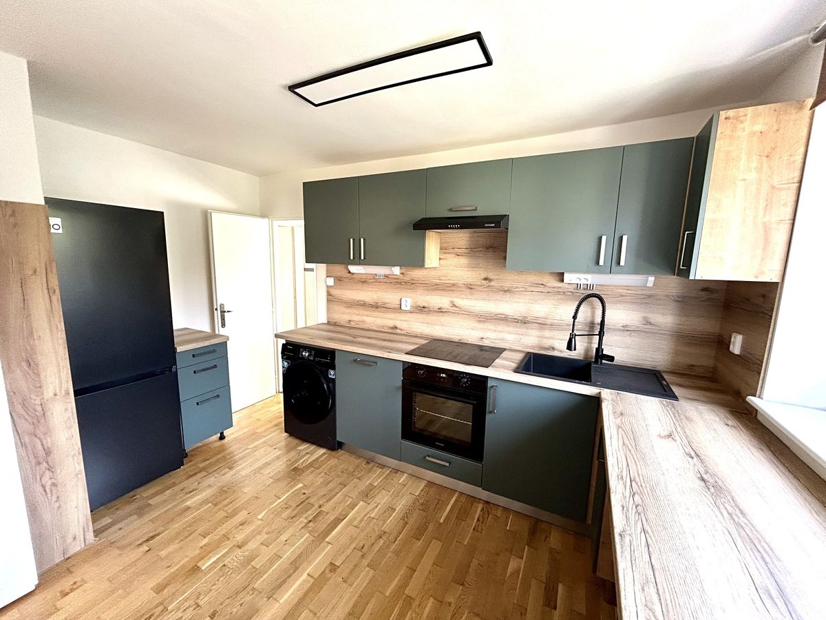 Pronájem bytu 2+1 69 m²