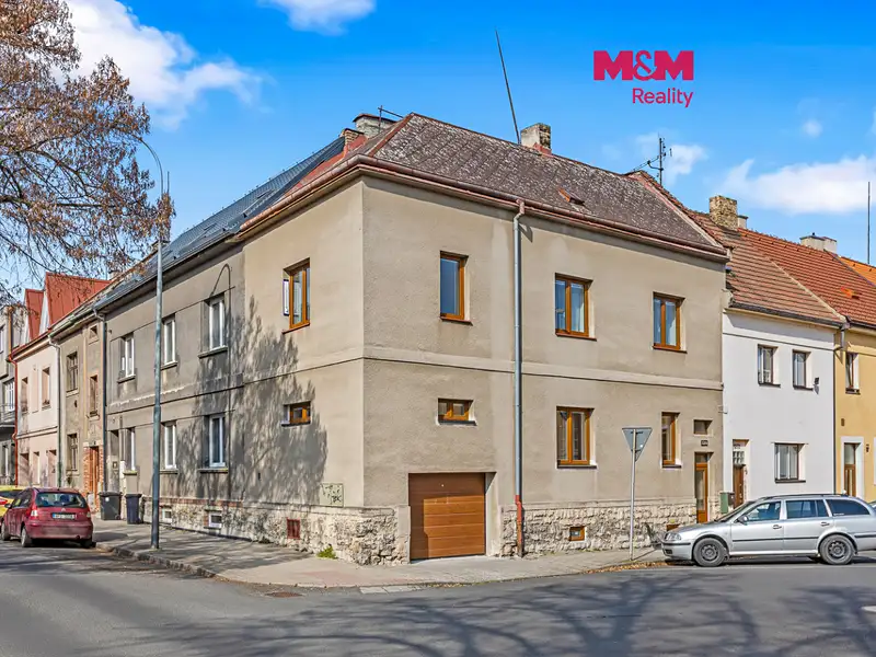 Prodej rodinného domu 120 m², pozemek 133 m², Louny – náhled fotky 1