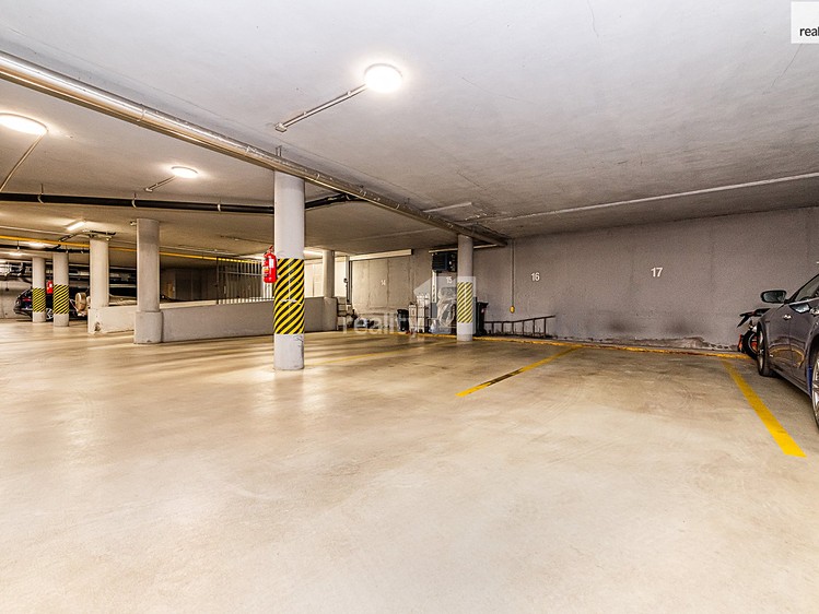 Комерційне приміщення в оренду, 48 м² (18 з 24)