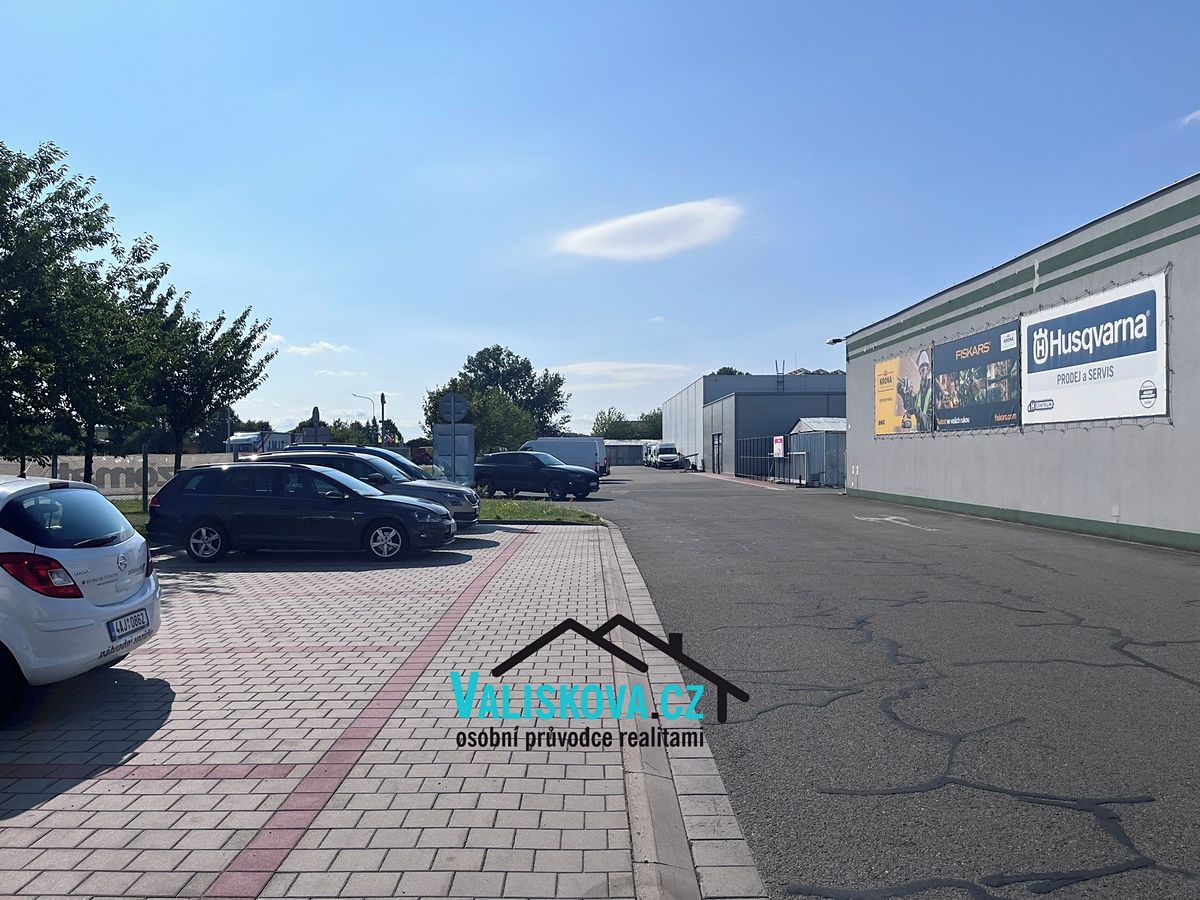 Pronájem obchodního prostoru 150 m² – fotografie 2