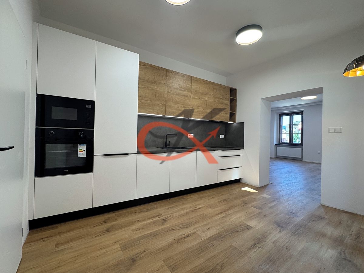 Pronájem bytu 1+1 64 m² – fotografie 2