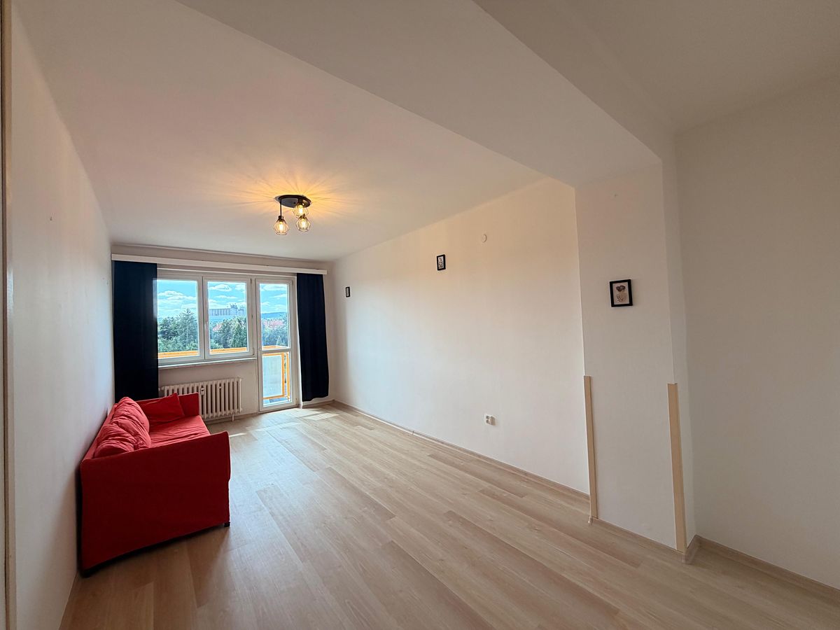 Pronájem bytu 2+1 51 m² – fotografie 3