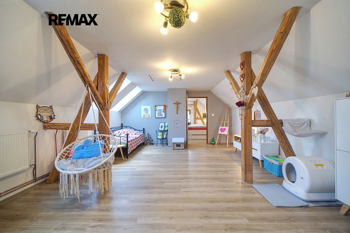 Prodej rodinného domu 122 m², pozemek 675 m² – fotografie 2