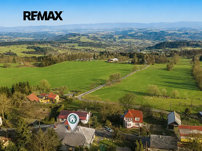 Prodej rodinného domu 428 m², pozemek 971 m², Chuchelna – náhled fotky 1