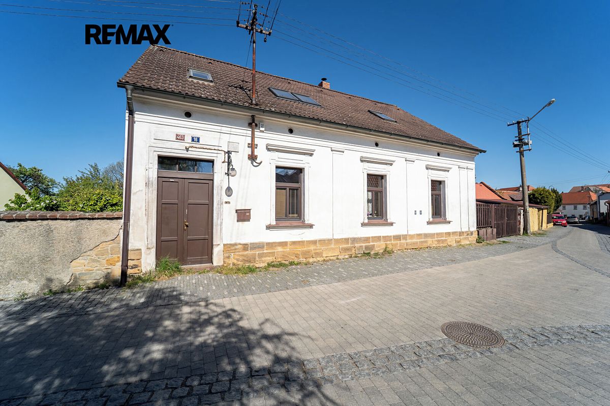 Prodej rodinného domu 220 m², pozemek 312 m² – fotografie 4